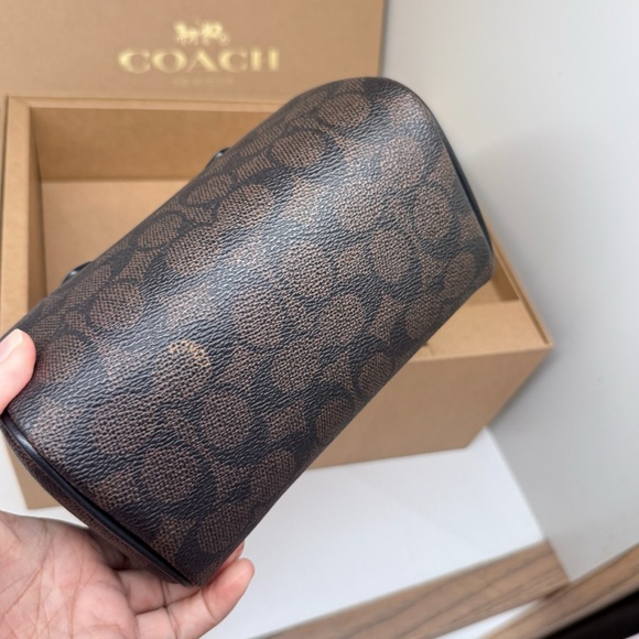 Coach Boxed Mini Rowan Crossbody Bag And Mirror Bag Charm Set CCL59 - Picture 5 of 12